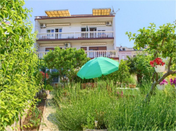 Apartamenty Villa Vesna - Family house apartments Crikvenica