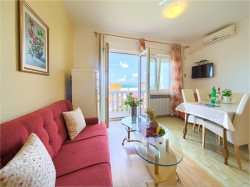 Apartamenty Villa Vesna - Family house apartments Crikvenica