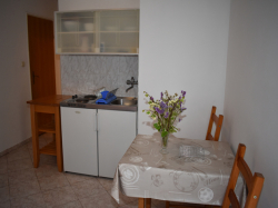 Apartamenty Nina Drage (Pakoštane)