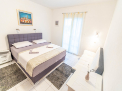 Apartamenty Toni Igrane