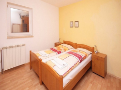 Apartamenty Pansion Krivic Kaštel Gomilica