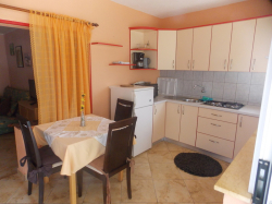 Apartamenty Vivien Kustići (Wyspa Pag)