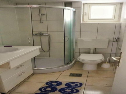 Apartamenty Tri Kugle Novalja (Wyspa Pag)