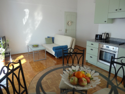 Apartamenty Trogir Yellow House Okrug Gornji (Wyspa Čiovo)