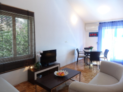 Apartamenty Trogir Yellow House Okrug Gornji (Wyspa Čiovo)