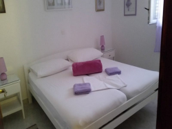 Apartamenty Mladen Okrug Gornji (Wyspa Čiovo)