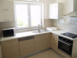 Apartamenty Villa Majer-Preko-Croatia Preko (Wyspa Ugljan)