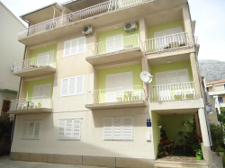 Apartamenty Villa Roza  Tučepi  Tučepi