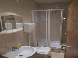 Apartamenty Villa Roza  Tučepi  Tučepi