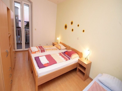 Apartmani Pansion Krivic Kaštel Gomilica