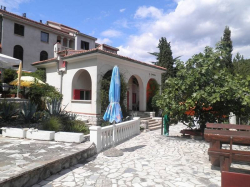 Apartmani Villa Jadranka  Omišalj (Otok Krk)