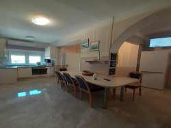 Apartmani  Pavlica Vir (Otok Vir)