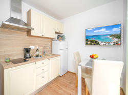 Apartmani VESNA Vodice