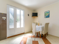 Apartmani Savica Plišić Vrbnik (Otok Krk)