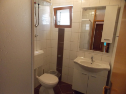 Apartmany Vivien Kustići (Ostrov Pag)